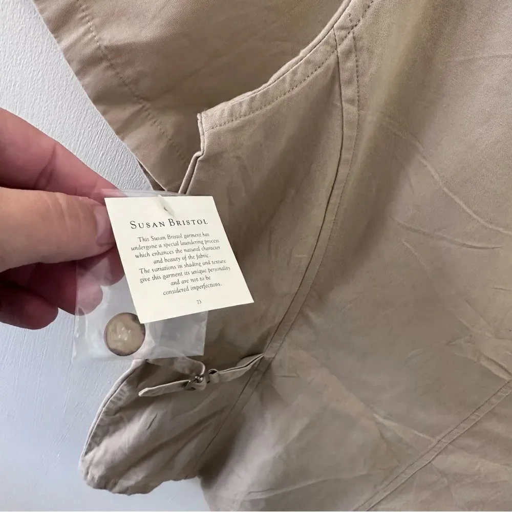 Susan Bristol Women Button‎ Front Khaki Top